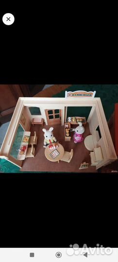 Sylvanian families домик и гамбургерная