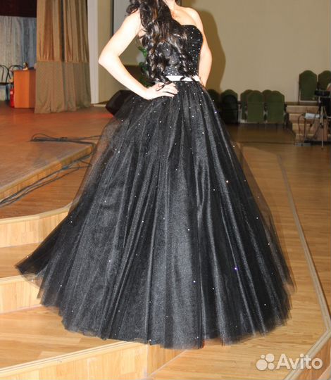 Продам красивое выпускное платье