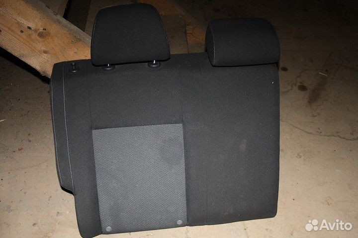 Сиденья комплект Volkswagen polo (SED) 2011