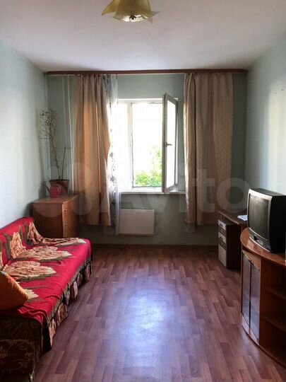 1-к. квартира, 38 м², 1/3 эт.