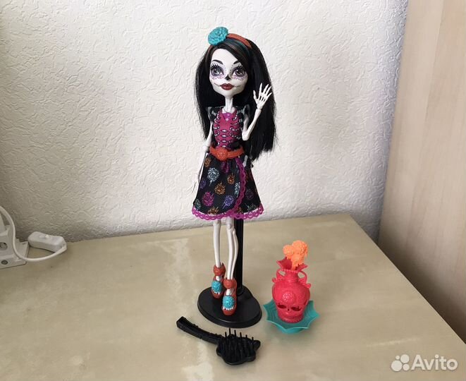 Скелета Калаверас - Арт Класс Монстр Хай