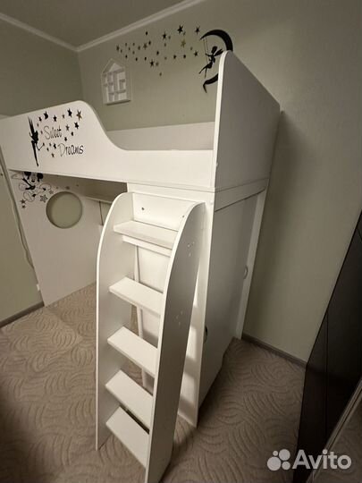 Детская кровать чердак со шкафом