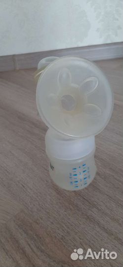 Молокоотсос avent ручной