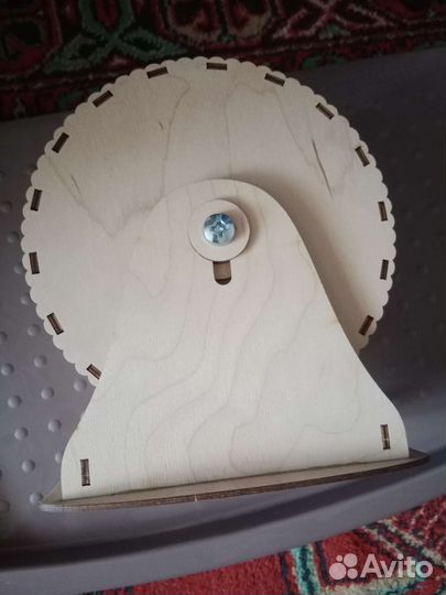 Колесо для грызунов деревянное