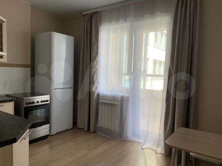 1-к. квартира, 38 м², 10/15 эт.