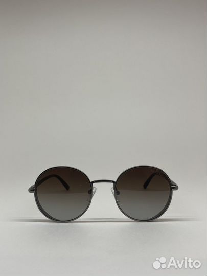 Солнцезащитные очки lv