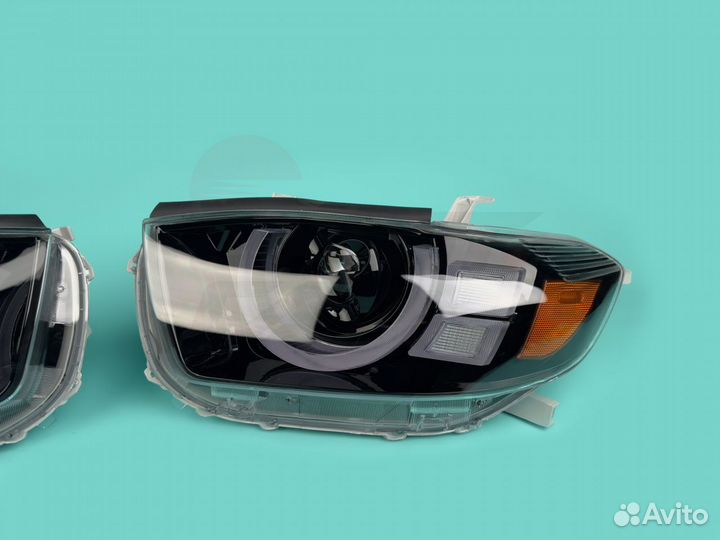 LED фары Toyota Highlander 2007-2013г