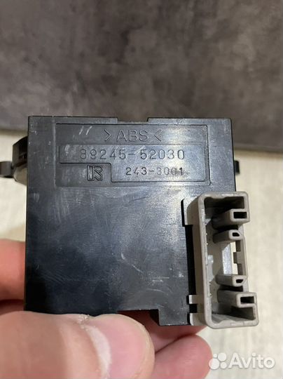 Датчик угла поворота рулевого колеса Toyota Lexus