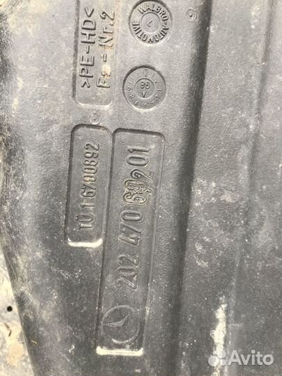 Топливный бак на mercedes w208. W202. C280