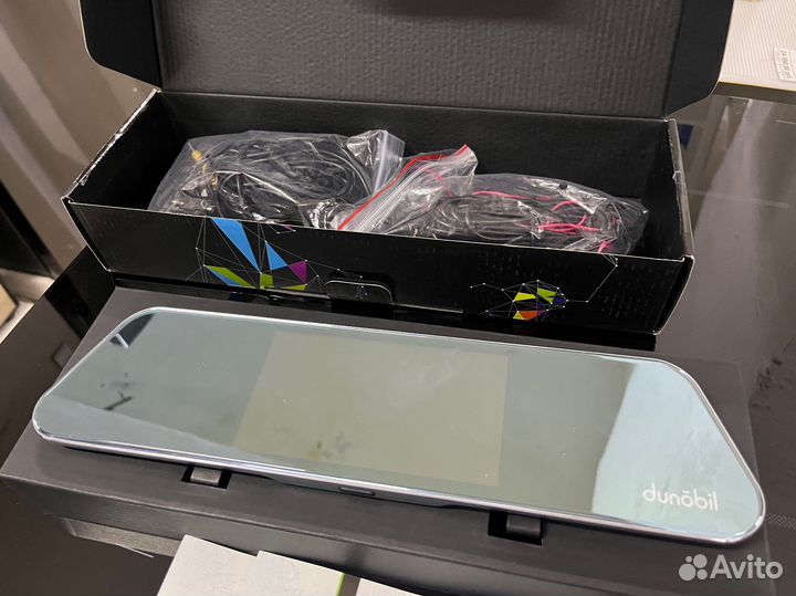 Видеорегистратор-зеркало Dunobil 2 камеры