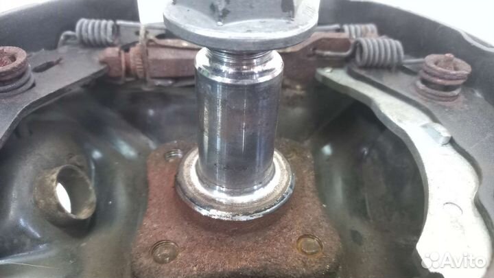 Ступица задняя левая в сборе Renault Logan 2