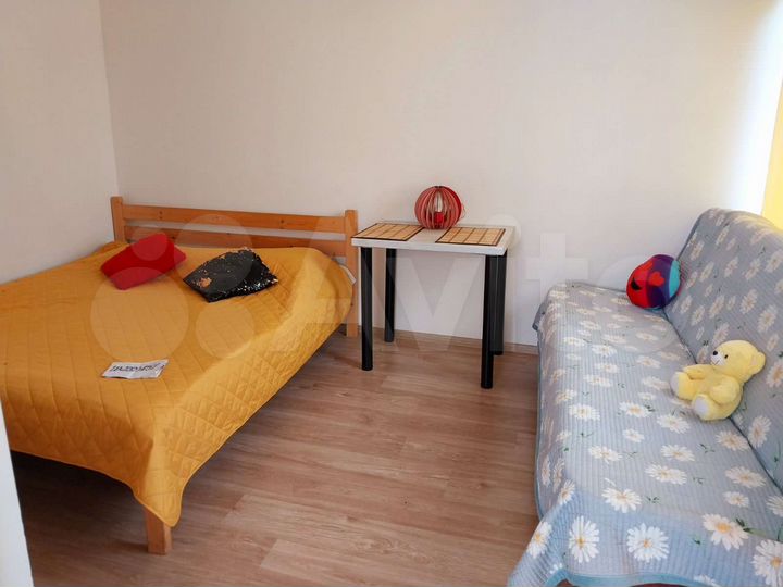 Дом 20 м² на участке 6 сот.