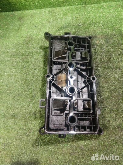 Крышка клапанная Nissan Qashqai J10 2.0 MR20DE