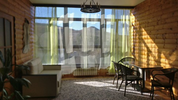 Дом 150 м² на участке 1 сот.