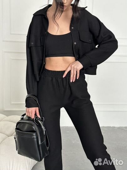 Спортивный костюм женский