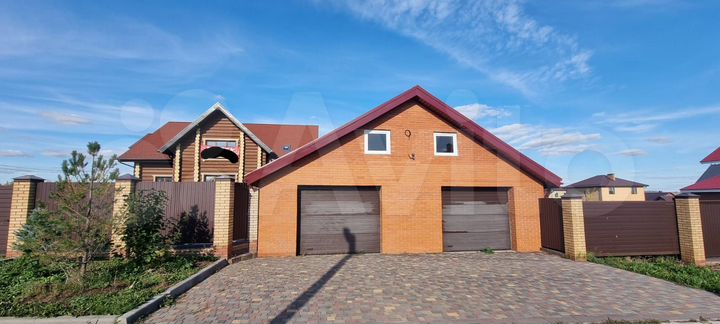 Коттедж 311 м² на участке 23 сот.