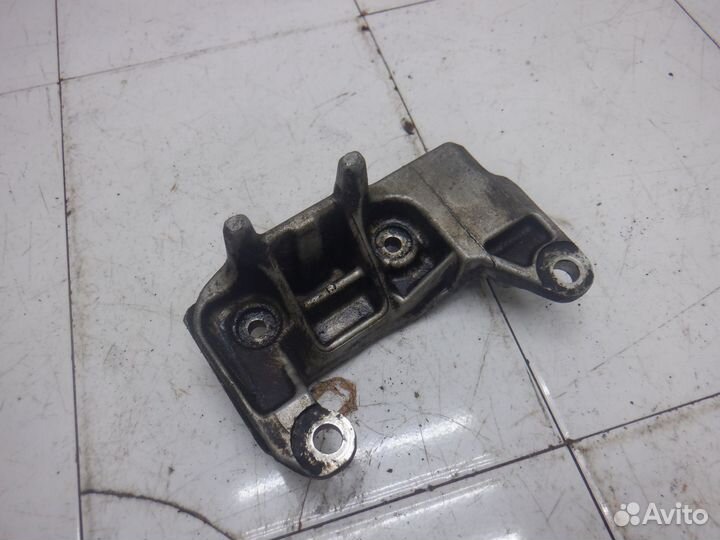 Кронштейн кпп Citroen Xsara Picasso