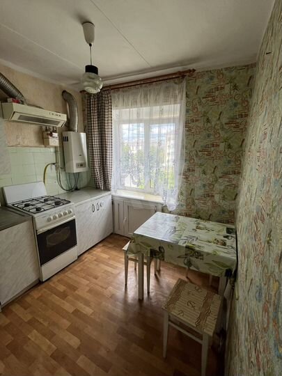 2-к. квартира, 42 м², 4/5 эт.