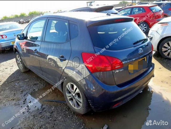 В разборе KIA Venga 1.6 МКПП 2017 г