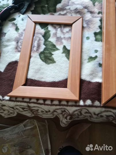 Рамки для фото и картин