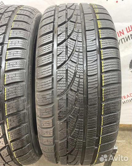 Hankook Winter I'Cept Evo 215/45 R17 88N