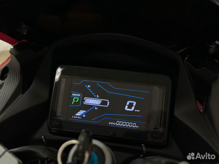 Электромотоцикл BMW RR