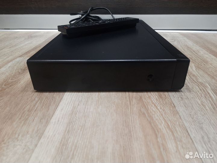 Blu-ray DVD плеер Pioneer BDP-140