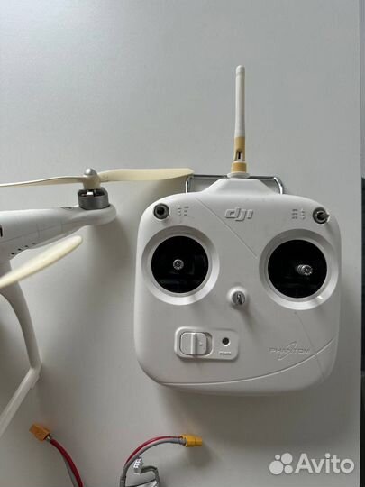 Квадрокоптер dji phantom