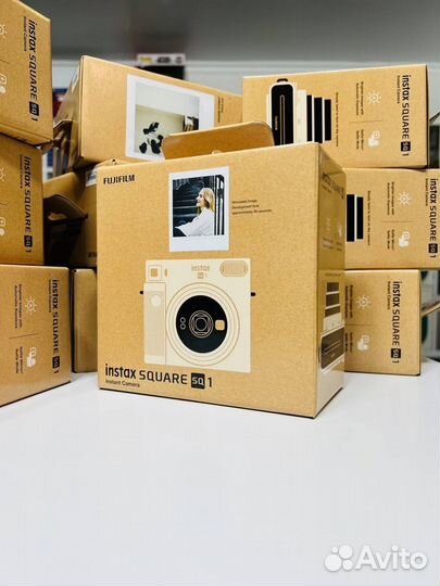 Fujifilm instax SQuare SQ1 Chalk White
