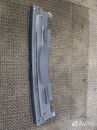 Обшивка пространства багажника Volkswagen Tiguan