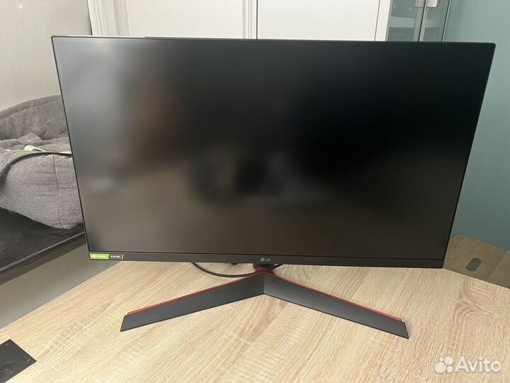 Монитор 27 дюймов