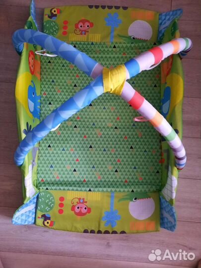 Развивающий коврик