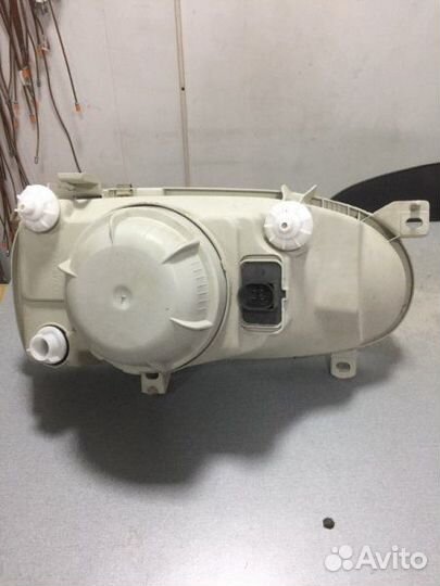 Фара передняя левая Volkswagen Golf 3 1991-2000