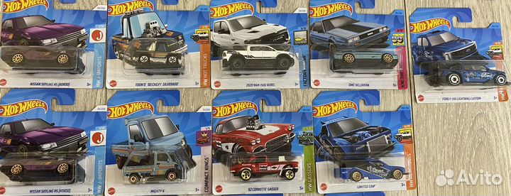 Машинки hot wheels
