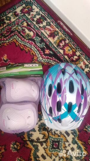 Велошлем и набор