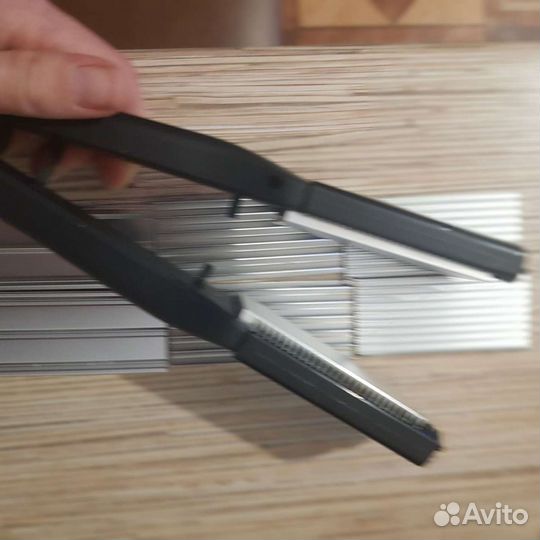 Выпрямитель для волос 2 в 1