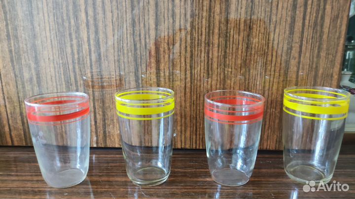 Стакан и бокалы