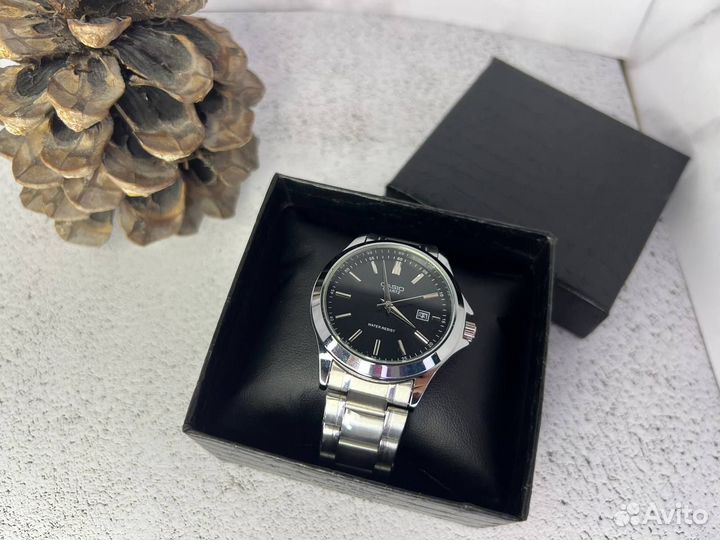 Часы Casio Quartz