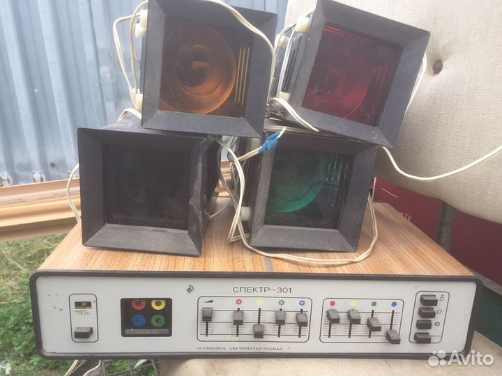 Цветомузыкальная установка спектр-301