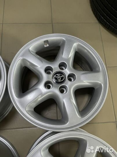 Диски R16 5x114,3 original Toyota