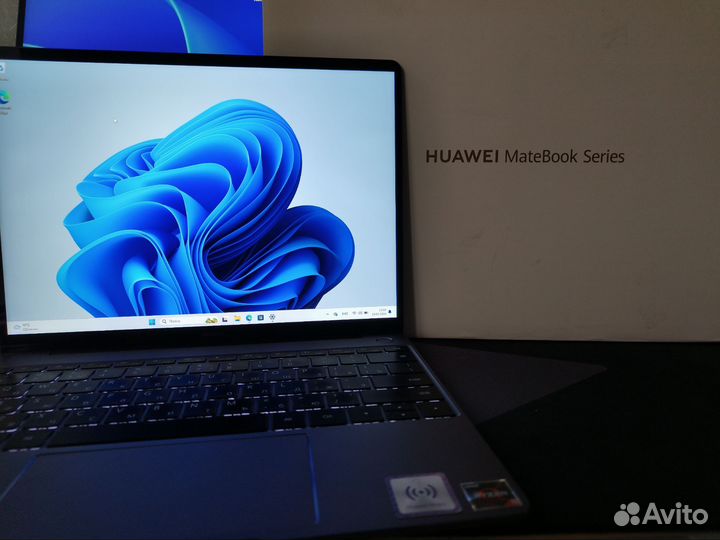 Huawei MateBook 2K,16 RAM