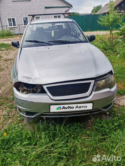 Daewoo Nexia 1.6 МТ, 2012, битый, 182 000 км