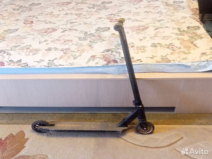 Трюковой самокат