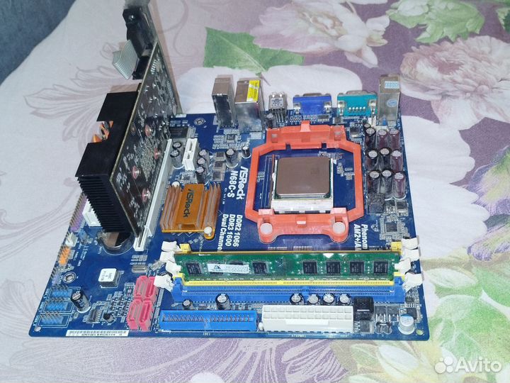 Материнская плата,процессер и видео карта:набор