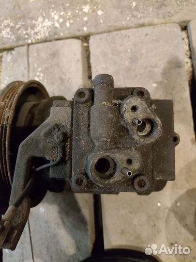 Компрессор кондиционера Тойота