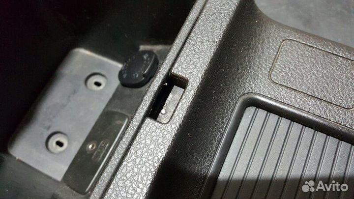 Подлокотник Subaru Impreza Wrx Sti GRB EJ257 2008