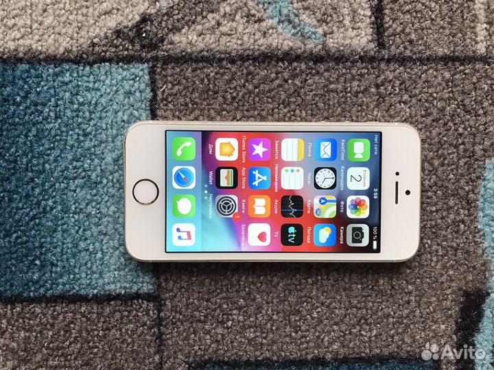 iPhone 5S, 16 ГБ