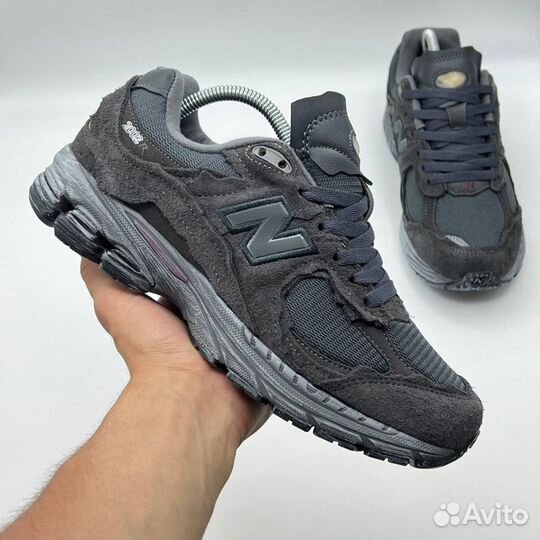 Кроссовки New Balance 2002R Black