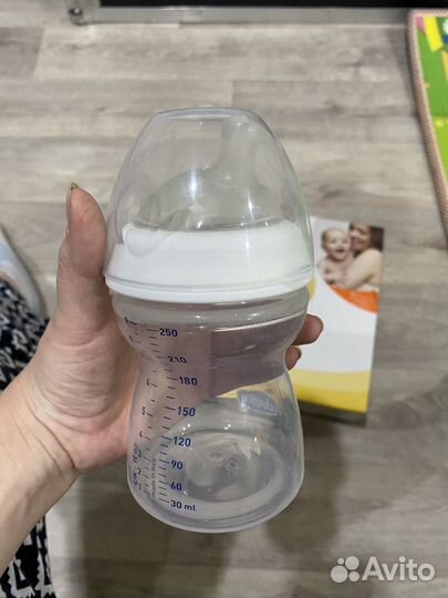 Бутылочки для кормления chicco