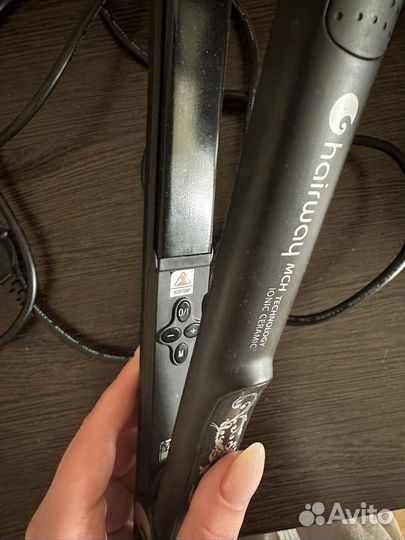 Выпрямитель для волос hairway